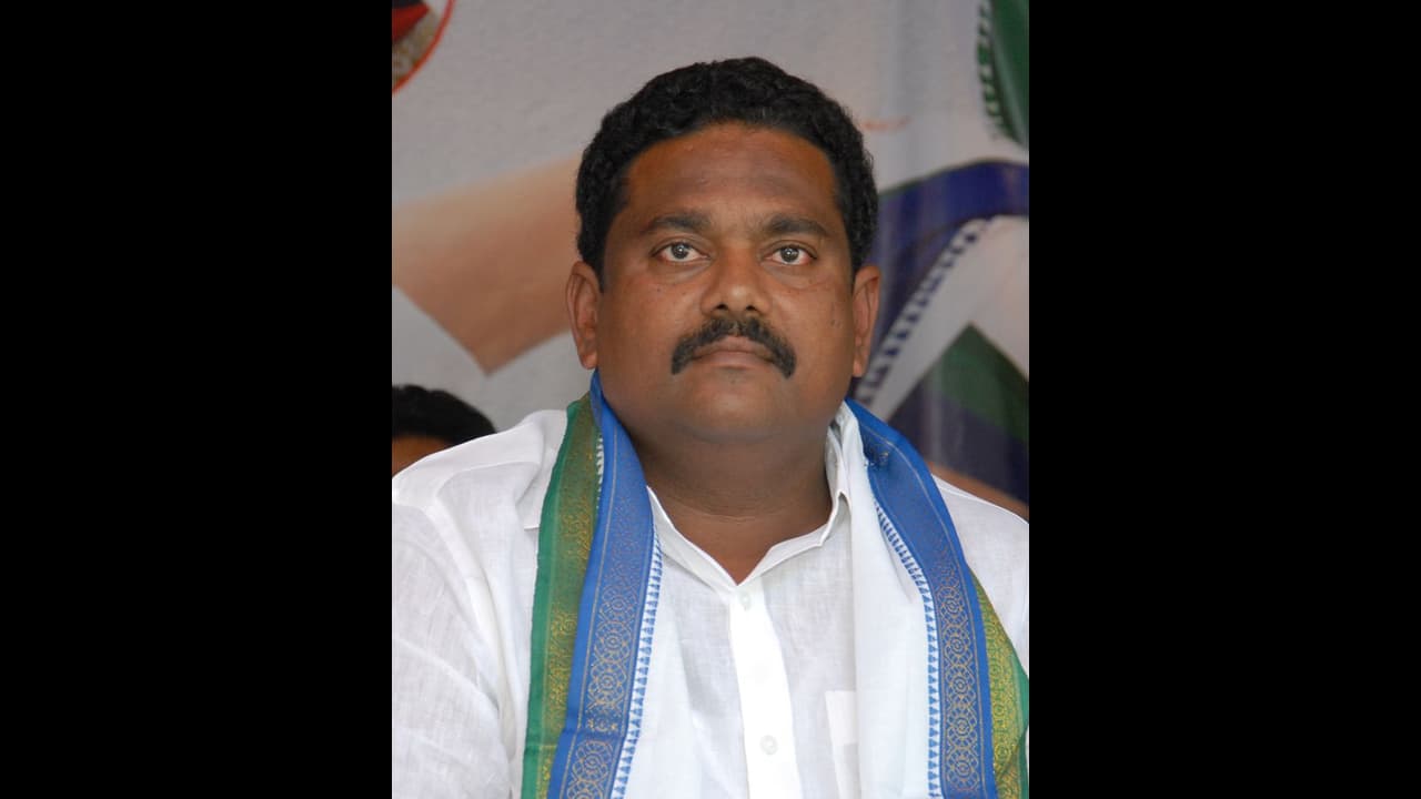 ఏపీ ప్యానల్ స్పీకర్ గా ముదునూరి ప్రసాదరాజు ఏపీ ప్యానల్ స్పీకర్ గా ముదునూరి ప్రసాదరాజు