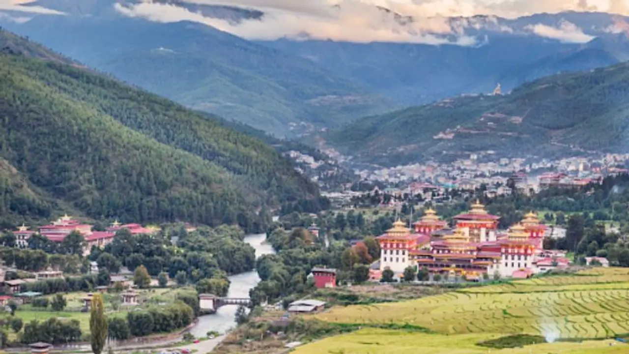 এই দেশে সাধারণ মানুষকে সুখে রাখতে রয়েছে 'মিনিস্ট্রি অব হ্যাপিনেস' এই দেশে সাধারণ মানুষকে সুখে রাখতে রয়েছে 'মিনিস্ট্রি অব হ্যাপিনেস'