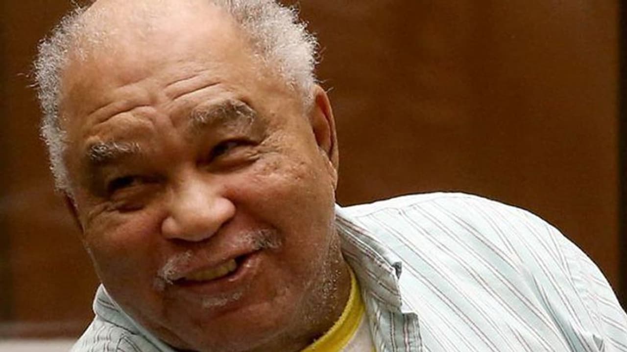 കൊന്നത് നൂറോളം സ്ത്രീകളെ, കൊലപാതകത്തിനെല്ലാം പിന്നില് വിചിത്രമായ കാരണം, ഇത് ചരിത്രത്തിലെ തന്നെ ക്രൂരനായ സീരിയല് കില്ലര്... കൊന്നത് നൂറോളം സ്ത്രീകളെ, കൊലപാതകത്തിനെല്ലാം പിന്നില് വിചിത്രമായ കാരണം, ഇത് ചരിത്രത്തിലെ തന്നെ ക്രൂരനായ സീരിയല് കില്ലര്...