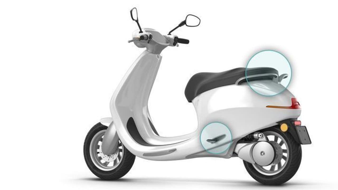 హోండా యాక్టీవా 6జీకి బజాజ్ ‘అర్బనైట్’చాలెంజ్: త్వరలో విపణిలోకి.. హోండా యాక్టీవా 6జీకి బజాజ్ ‘అర్బనైట్’చాలెంజ్: త్వరలో విపణిలోకి..