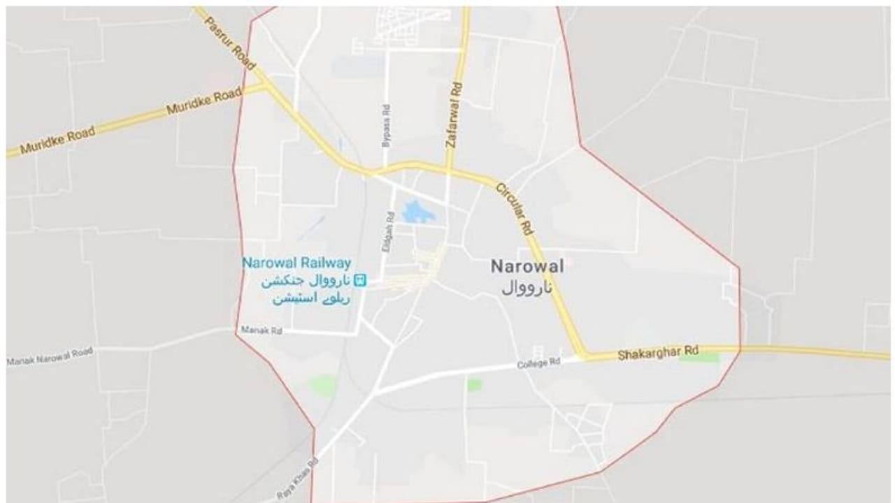 പാകിസ്ഥാനില് ചരിത്ര പ്രസിദ്ധമായ ഗുരുനാനാക്ക് കൊട്ടാരം തകര്ത്തു പാകിസ്ഥാനില് ചരിത്ര പ്രസിദ്ധമായ ഗുരുനാനാക്ക് കൊട്ടാരം തകര്ത്തു