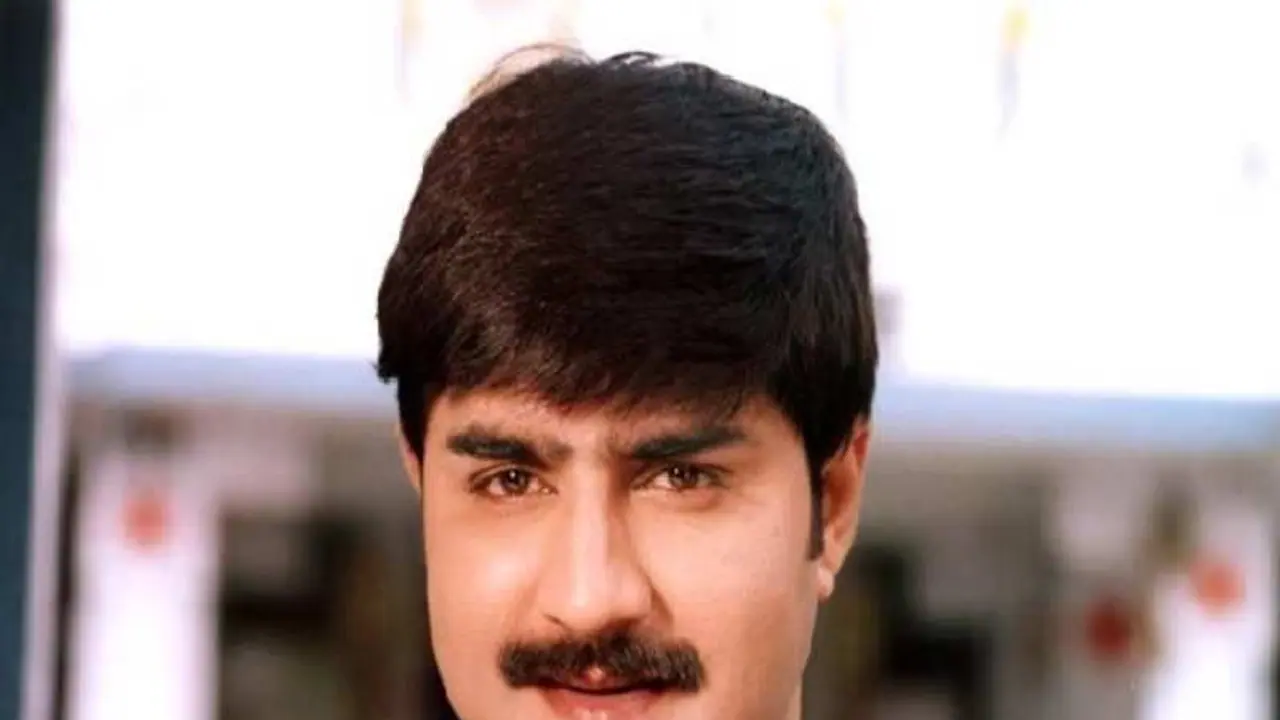 బిగ్ బాస్ విన్నర్ ఎవరో తేల్చేసిన హీరో శ్రీకాంత్ బిగ్ బాస్ విన్నర్ ఎవరో తేల్చేసిన హీరో శ్రీకాంత్