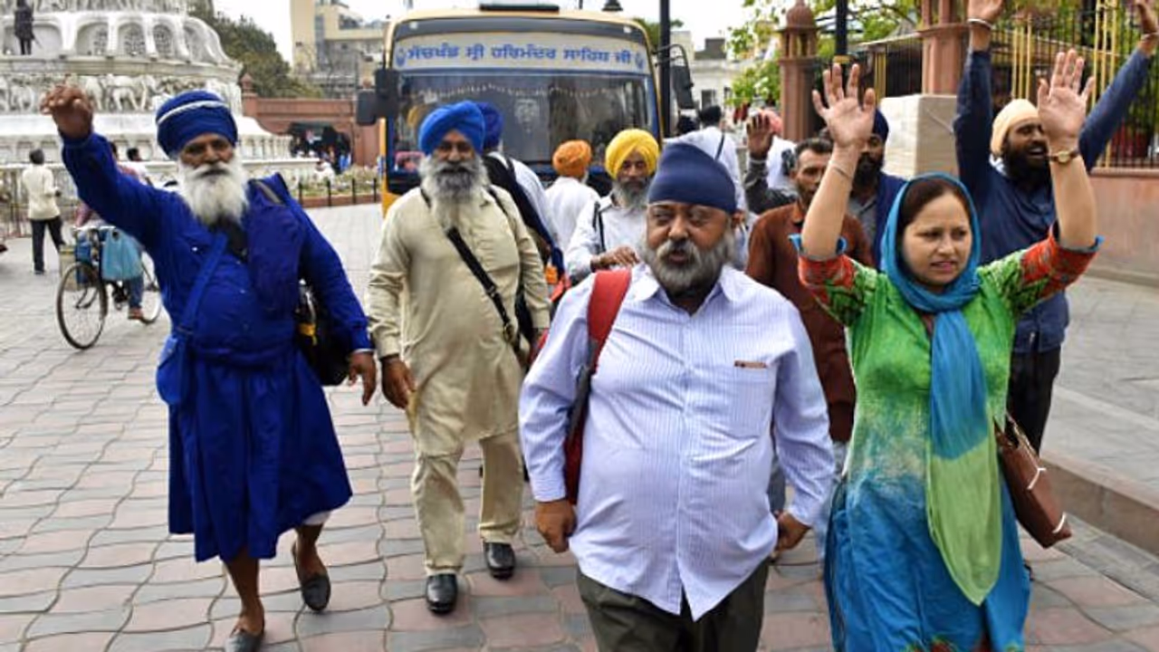 পাক পঞ্জাবে ধ্বংস ঐতিহাসিক 'গুরু নানক প্রাসাদ'! উদাসীন সরকার পাক পঞ্জাবে ধ্বংস ঐতিহাসিক 'গুরু নানক প্রাসাদ'! উদাসীন সরকার