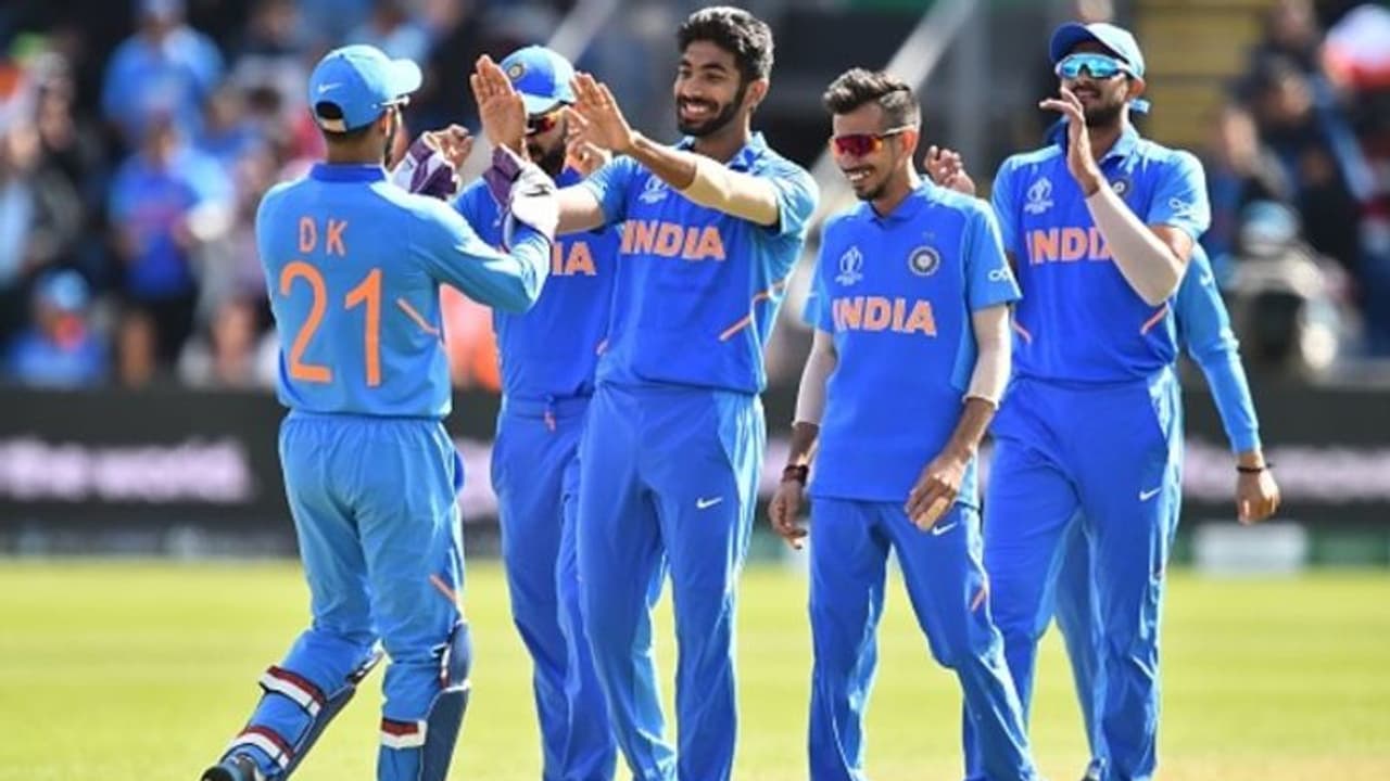 ഇതിലും മികച്ച യോര്ക്കര് സ്വപ്നങ്ങളില് മാത്രം; ഇതാ ഷക്കീബിനെ വീഴ്ത്തിയ ബൂമ്ര സ്പെഷല് ഇതിലും മികച്ച യോര്ക്കര് സ്വപ്നങ്ങളില് മാത്രം; ഇതാ ഷക്കീബിനെ വീഴ്ത്തിയ ബൂമ്ര സ്പെഷല്