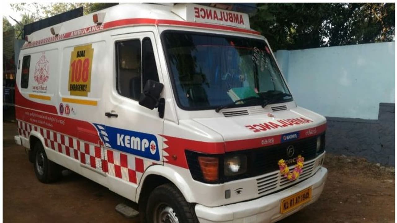 ಯೋಧರಿಗೆ ಹುಬ್ಬಳ್ಳೀಲಿ ಸಿದ್ಧವಾಗ್ತಿದೆ ವಿಶೇಷ ಆ್ಯಂಬುಲೆನ್ಸ್‌!