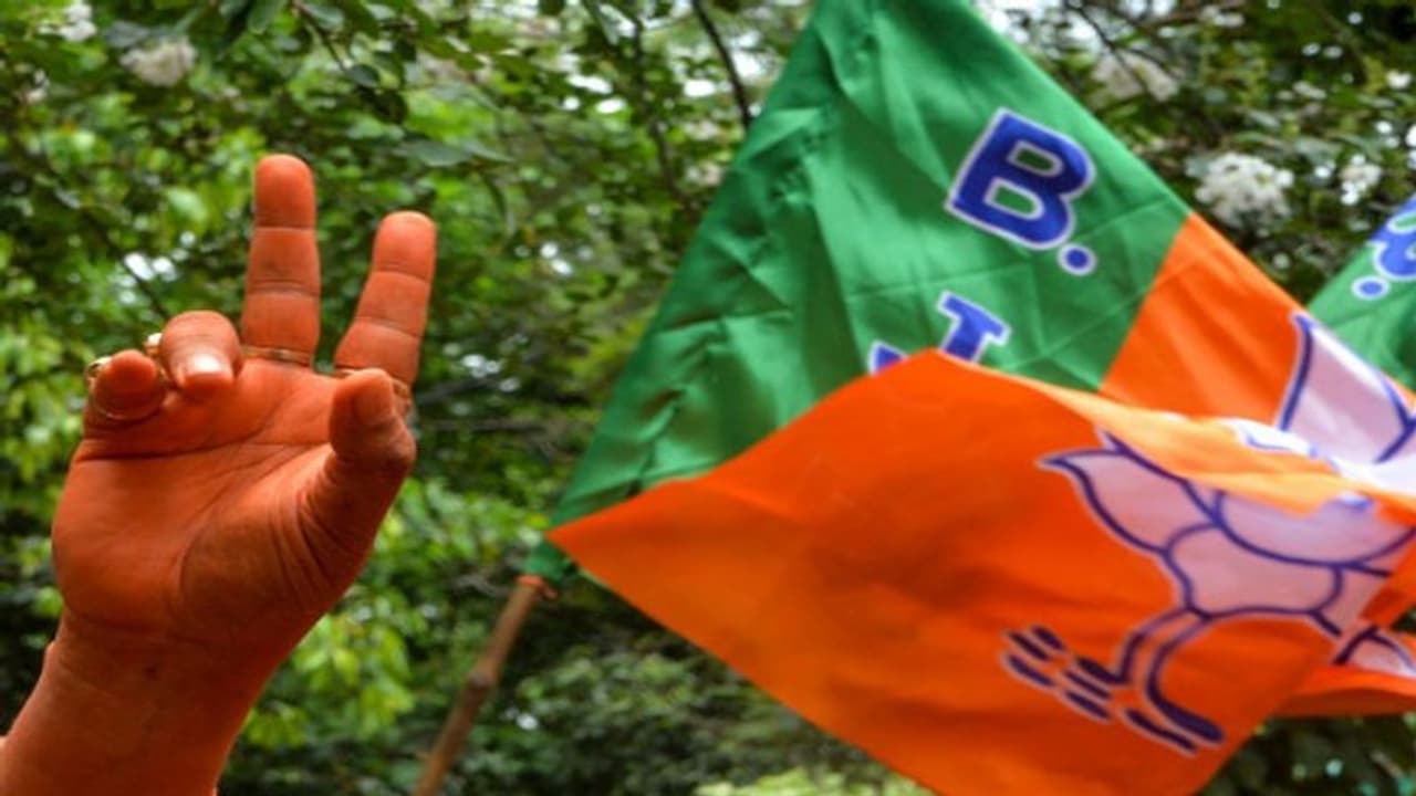 ಬಂಗಾಳ ನಗರಸಭೆಗೂ ಬಿಜೆಪಿ ಲಗ್ಗೆ!