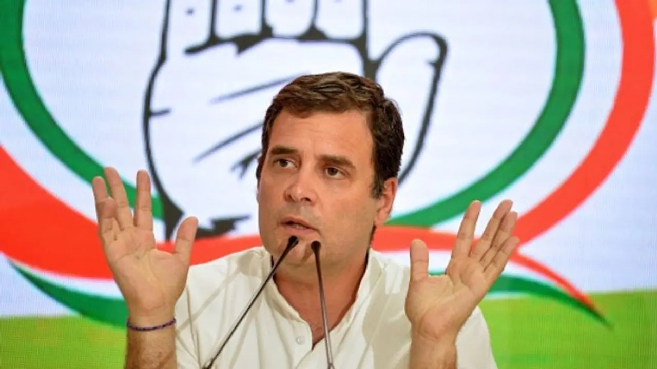 ஆட்சிக்கு வந்தால் ஏழை பெண்களுக்கு ஆண்டுக்கு ரூ.1 லட்சம் நிதியுதவி: காங்கிரஸ் வாக்குறுதி!