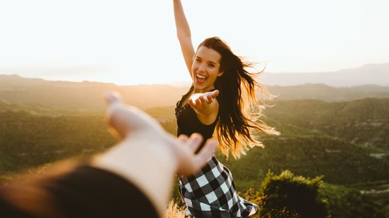 അവിവാഹിതരായ സ്ത്രീകൾ സന്തുഷ്ടരാണോ; പഠനം പറയുന്നത് അവിവാഹിതരായ സ്ത്രീകൾ സന്തുഷ്ടരാണോ; പഠനം പറയുന്നത്