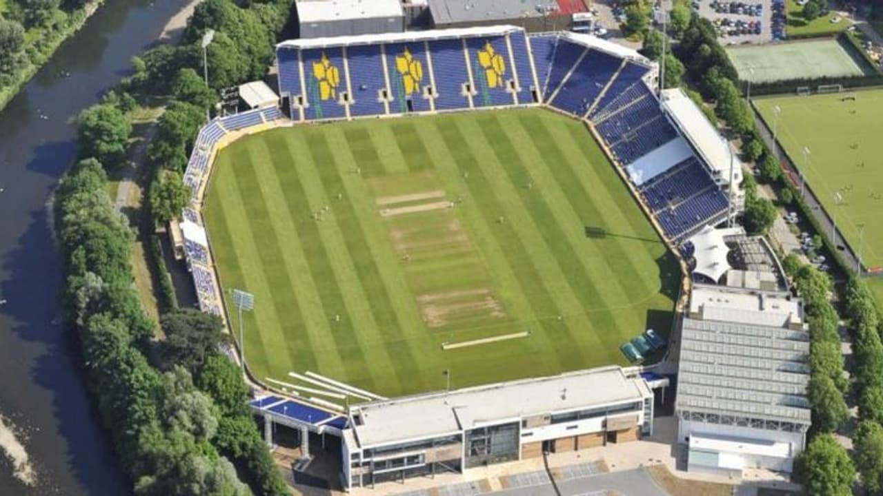 കാര്ഡിഫ് കാര്ഡിഫ്