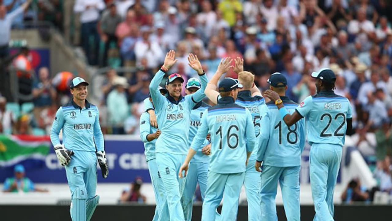 ఐసిసి ప్రపంచ కప్: షకిబుల్ సెంచరీ వృధా...బంగ్లాపై ఇంగ్లాండ్ ఘన విజయం ఐసిసి ప్రపంచ కప్: షకిబుల్ సెంచరీ వృధా...బంగ్లాపై ఇంగ్లాండ్ ఘన విజయం