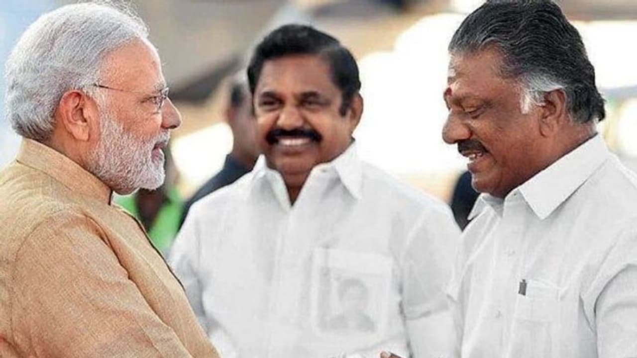 பிரதமர் நிகழ்ச்சியில் பாமக, தேமுதிக கூட்டணி நிர்வாகிகள் பங்கேற்பு... கூட்டணி இறுதியாக வாய்ப்பு..! பிரதமர் நிகழ்ச்சியில் பாமக, தேமுதிக கூட்டணி நிர்வாகிகள் பங்கேற்பு... கூட்டணி இறுதியாக வாய்ப்பு..!