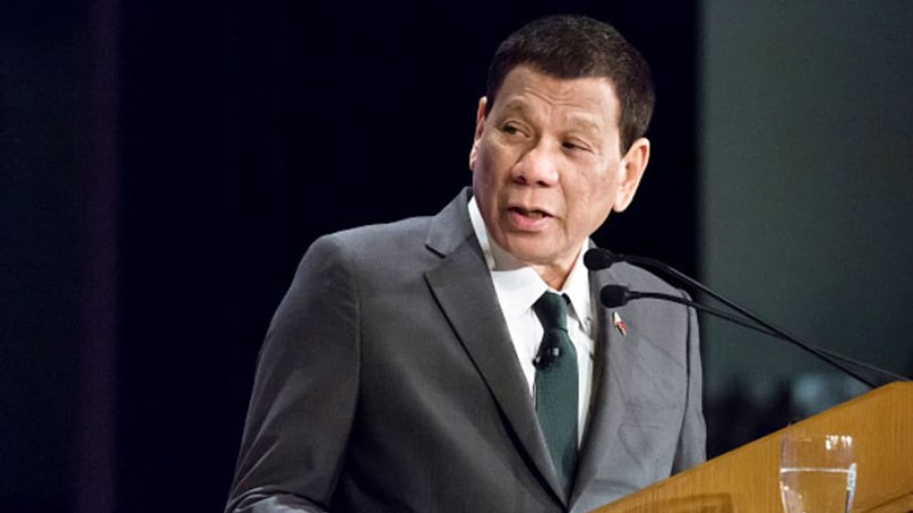 ഫിലിപ്പീന്സില് ചരിത്രനിയമം; ഉഭയസമ്മതപ്രകാരമുള്ള ലൈംഗിക ബന്ധത്തിനുള്ള പ്രായം 16ആക്കി ഉയര്ത്തി ഫിലിപ്പീന്സില് ചരിത്രനിയമം; ഉഭയസമ്മതപ്രകാരമുള്ള ലൈംഗിക ബന്ധത്തിനുള്ള പ്രായം 16ആക്കി ഉയര്ത്തി