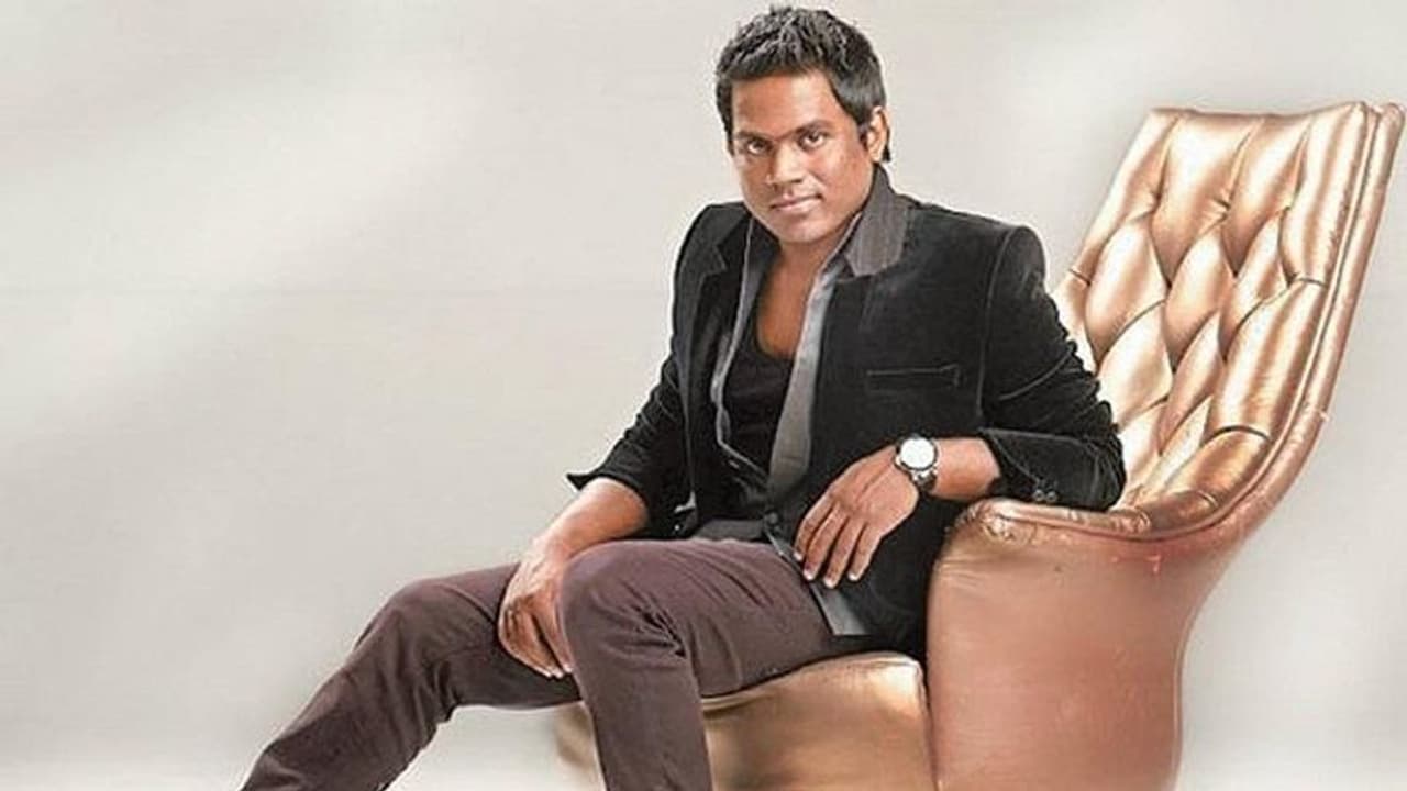 சிங்கப்பூர் நிகழ்ச்சி திடீர் ரத்து...ரசிகர்களிடம் மன்னிப்பு கேட்கும் யுவன் ஷங்கர் ராஜா... சிங்கப்பூர் நிகழ்ச்சி திடீர் ரத்து...ரசிகர்களிடம் மன்னிப்பு கேட்கும் யுவன் ஷங்கர் ராஜா...