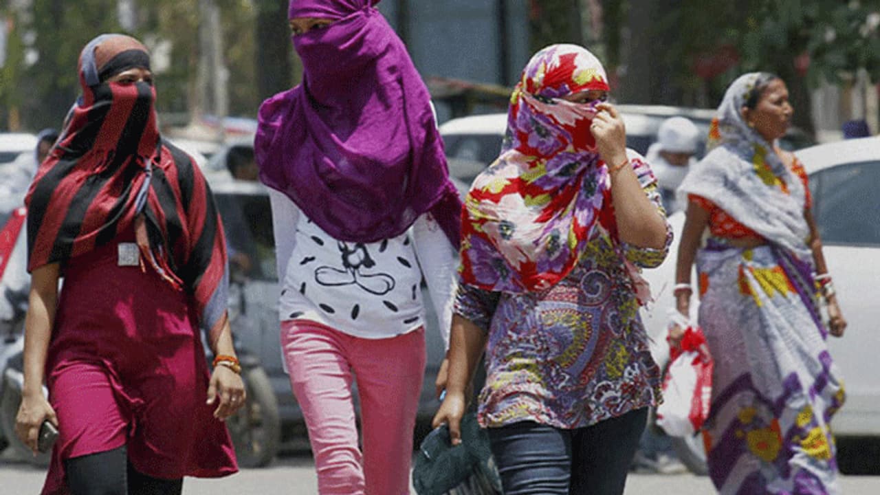 உஸ்ஸ்ஸ்.. அப்பாடா.. இன்றுடன் விடைபெறுகிறது அக்னி நட்சத்திர வெயில்.. இனியாவது குறையுமா? 