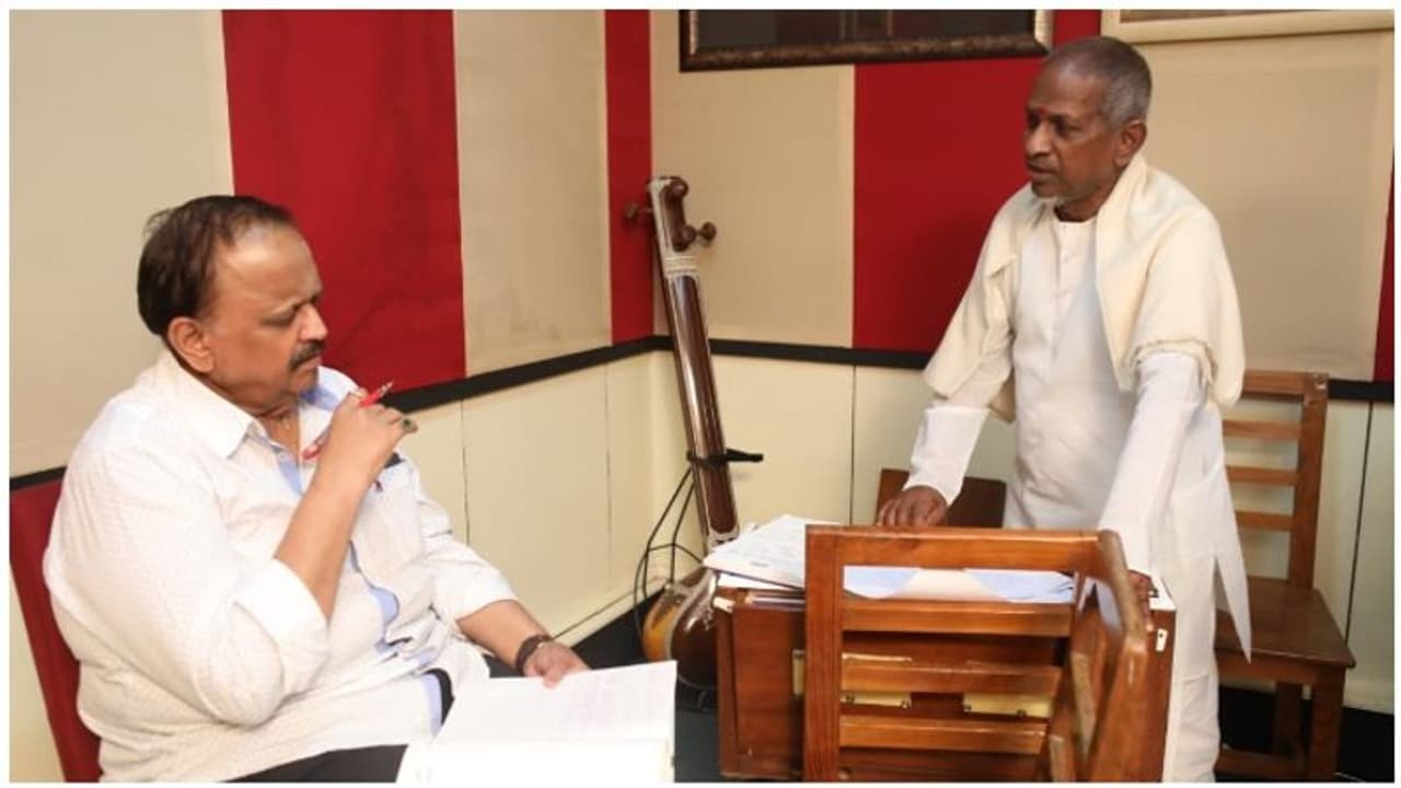 ’ஒழுங்கு மரியாதையா உடனே என் ஸ்டுடியோவுக்கு வந்து சேர்’...'எஸ்.பி.பி.க்கு இளையராஜா கொடுத்த சர்ப்ரைஸ் ... ’ஒழுங்கு மரியாதையா உடனே என் ஸ்டுடியோவுக்கு வந்து சேர்’...'எஸ்.பி.பி.க்கு இளையராஜா கொடுத்த சர்ப்ரைஸ் ...