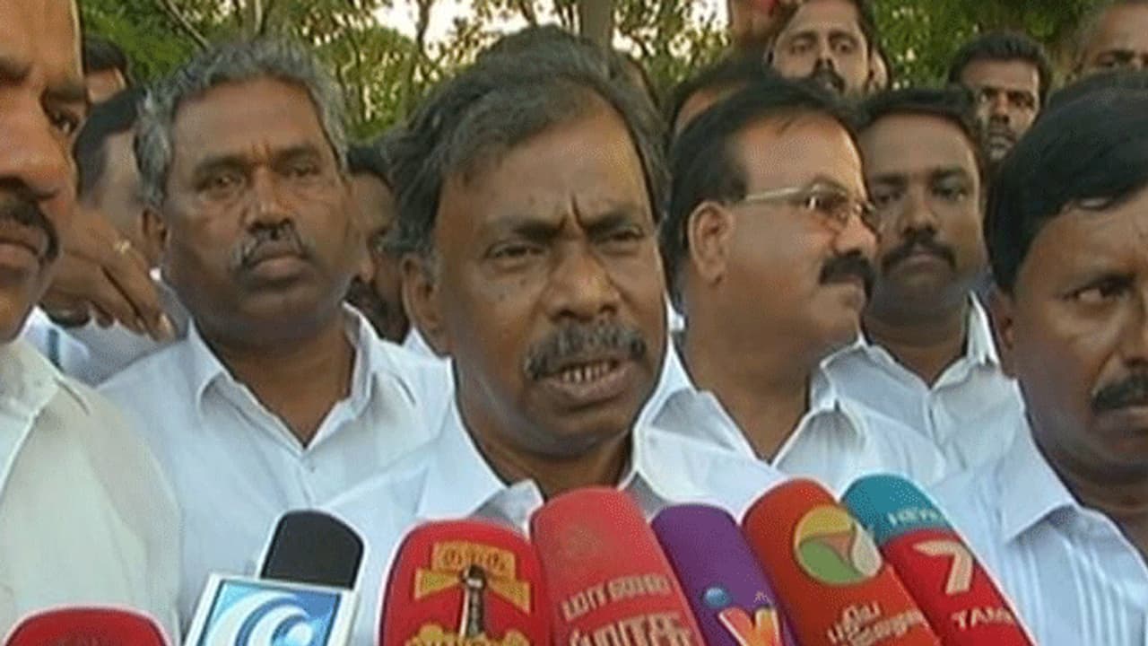 ஓய்வு பெறும் நாளில் ஜாக்டோ ஜியோ ஒருங்கிணைப்பாளர் சஸ்பெண்ட்... அடாவடியில் தமிழக அரசு..!