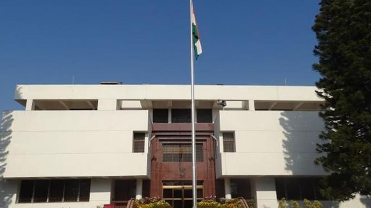 ఇస్లామాబాద్లో భారత్ ఇఫ్తార్ విందు, గెస్ట్లకు పాక్ వేధింపులు ఇస్లామాబాద్లో భారత్ ఇఫ్తార్ విందు, గెస్ట్లకు పాక్ వేధింపులు