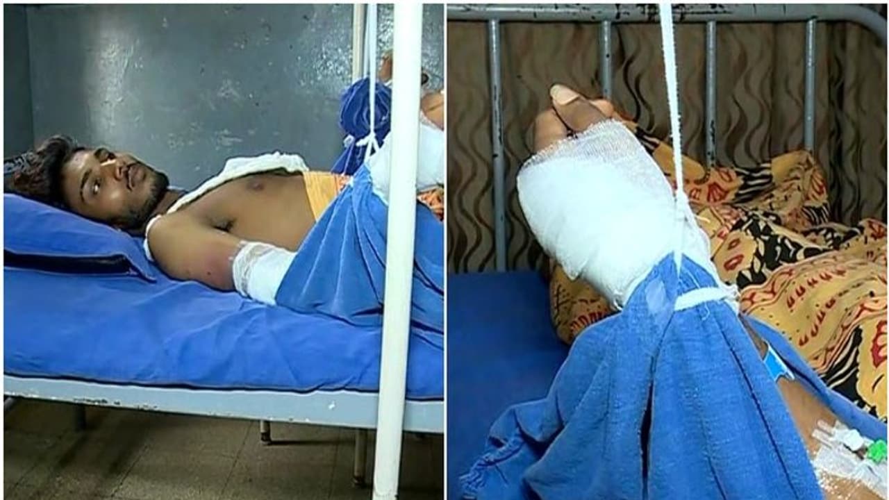 പ്രണയിച്ചതിന് കൊടും ക്രൂരത: മലപ്പുറത്ത് ട്രാക്കിലിട്ട് ഇരുമ്പ് വടി കൊണ്ടടിച്ച് യുവാവിനെ മൃതപ്രായനാക്കി പ്രണയിച്ചതിന് കൊടും ക്രൂരത: മലപ്പുറത്ത് ട്രാക്കിലിട്ട് ഇരുമ്പ് വടി കൊണ്ടടിച്ച് യുവാവിനെ മൃതപ്രായനാക്കി