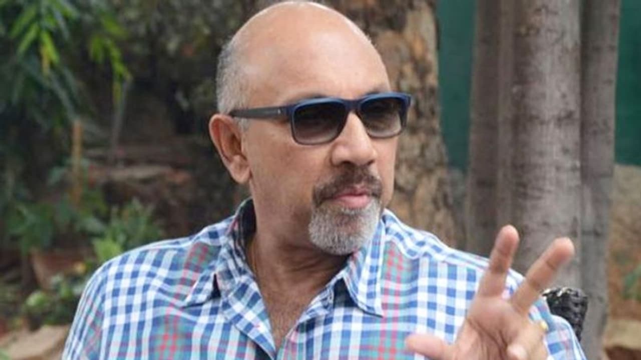 ஆன்மீக வியாபாரி ரஜினி...!! நேரடியாக சூப்பர் ஸ்டாரை கண்டமாக்கிய பச்சைத் தமிழன் சத்யராஜ்...!! ஆன்மீக வியாபாரி ரஜினி...!! நேரடியாக சூப்பர் ஸ்டாரை கண்டமாக்கிய பச்சைத் தமிழன் சத்யராஜ்...!!