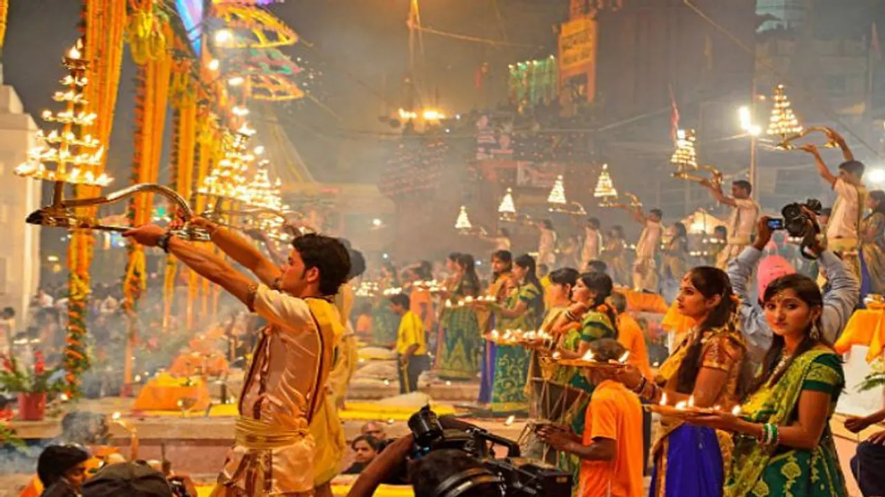 Yogi Adityanath plans Ganga Arati in 1100 villages on a daily basis