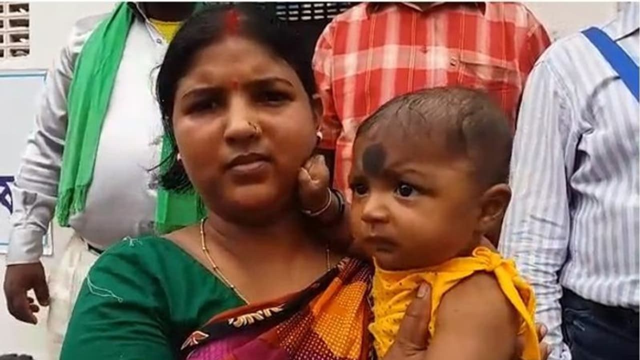 অপরাধ বিজেপি সমর্থন, এবার দিনদুপুরে উধাও যুবক, অভিযোগ তৃণমূলের দিকেই অপরাধ বিজেপি সমর্থন, এবার দিনদুপুরে উধাও যুবক, অভিযোগ তৃণমূলের দিকেই