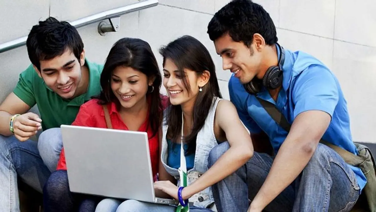  8, 12, டிகிரி படித்தவர்களுக்கு தமிழக சுகாதாரத்துறையில் அரசு வேலை.. கை நிறைய சம்பளம்.. உடனே விண்ணப்பியுங்கள். 