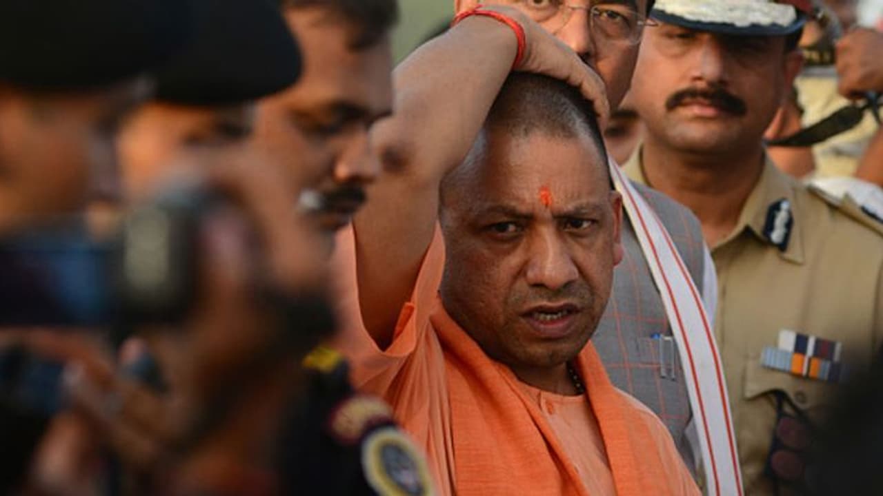 यूपी में एक लाख से ज्यादा वैकेंसी, योगी सरकार पहुंची सुप्रीम कोर्ट