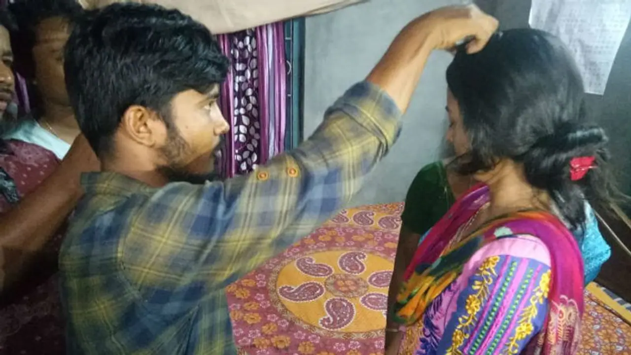 প্রেমিকের ধর্না সফল, লিপিকার সঙ্গেই চার হাত এক হল অনন্তের প্রেমিকের ধর্না সফল, লিপিকার সঙ্গেই চার হাত এক হল অনন্তের