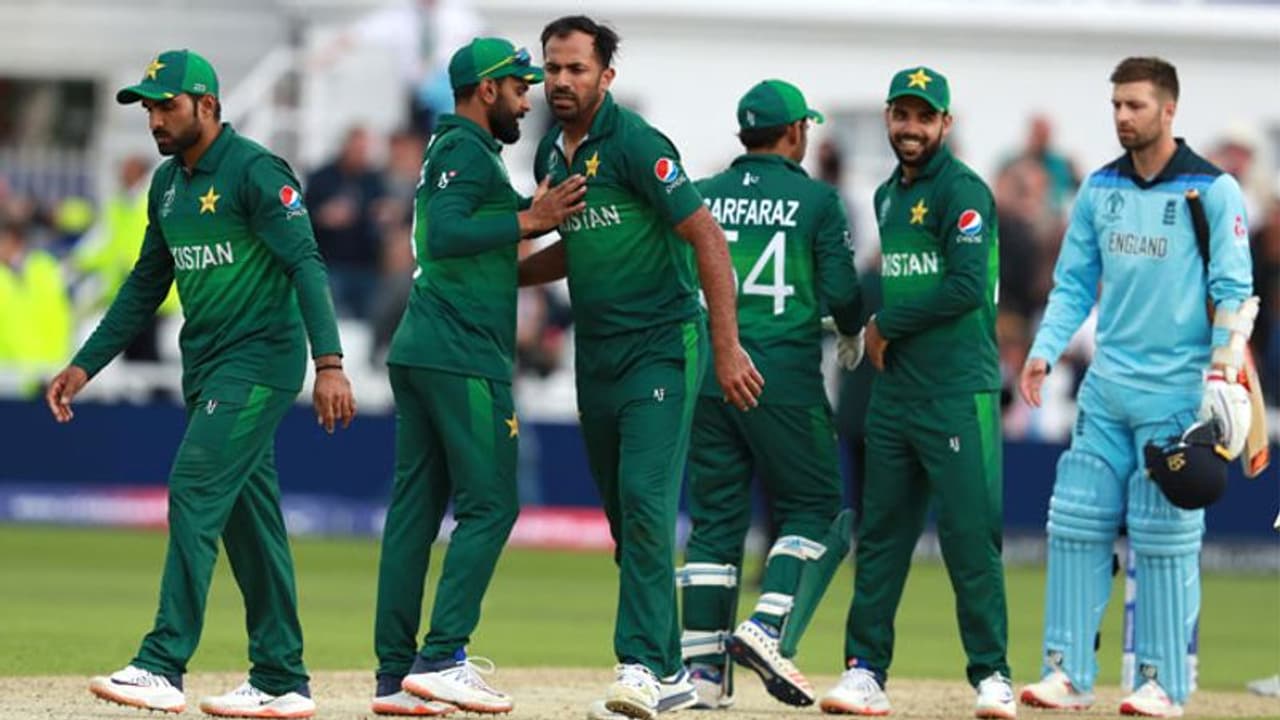 మా జట్టులో అంతర్గత విబేధాలు... సెమీస్ అవకాశాలు కష్టమే: వహబ్ రియాజ్ మా జట్టులో అంతర్గత విబేధాలు... సెమీస్ అవకాశాలు కష్టమే: వహబ్ రియాజ్