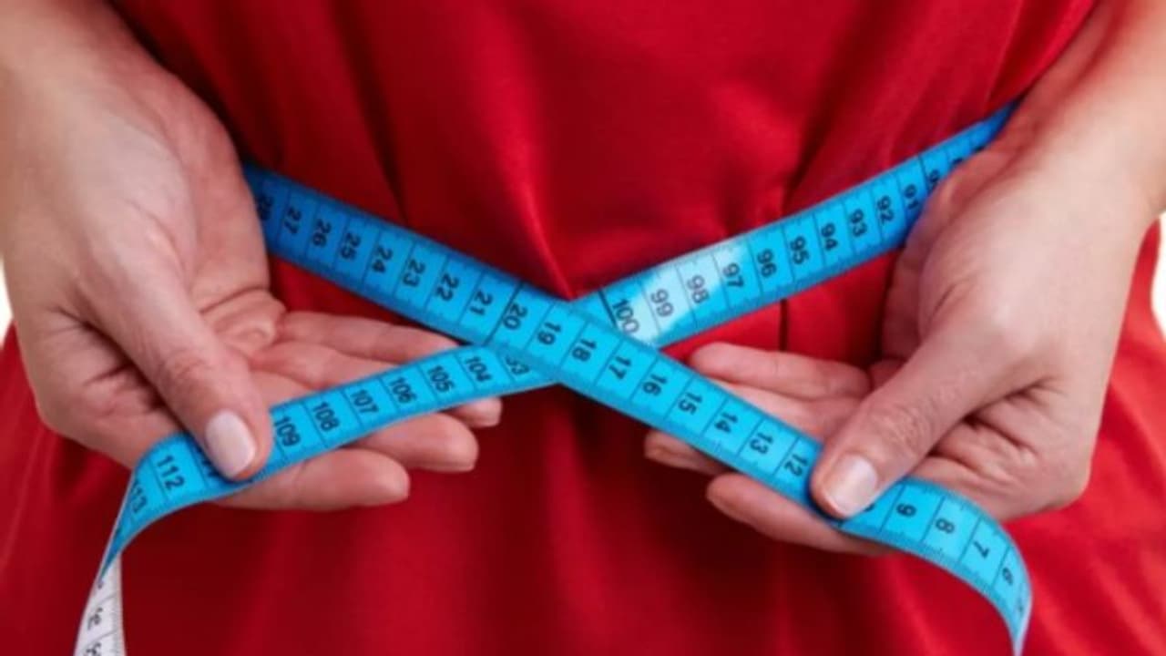 തടി കുറയ്ക്കണോ; ഈ 6 കാര്യങ്ങൾ ശ്രദ്ധിച്ചാൽ മതിയാകും തടി കുറയ്ക്കണോ; ഈ 6 കാര്യങ്ങൾ ശ്രദ്ധിച്ചാൽ മതിയാകും