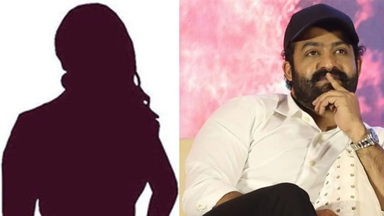 ఎన్టీఆర్ పేరు వాడుకొని స్టార్ హీరోయిన్ ని మోసం చేశారా..? ఎన్టీఆర్ పేరు వాడుకొని స్టార్ హీరోయిన్ ని మోసం చేశారా..?