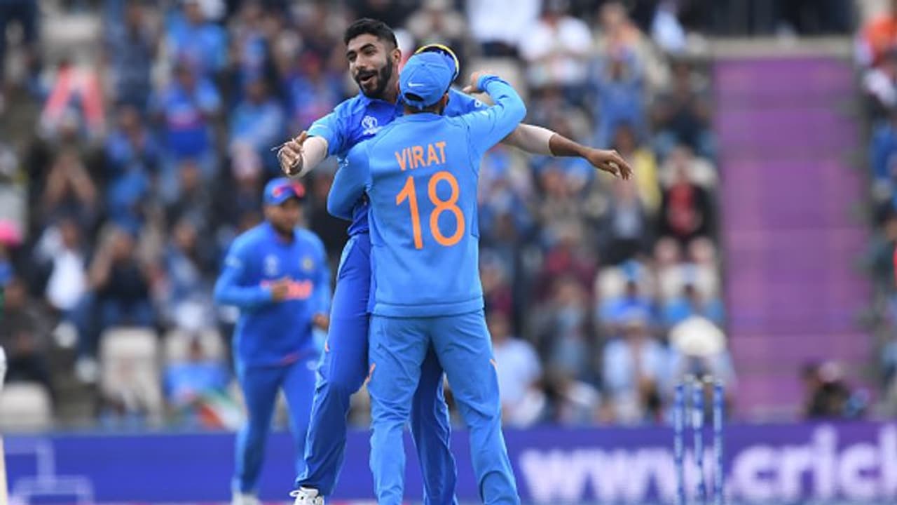 ಈ ಇಬ್ಬರಿಂದ ಟೀಂ ಇಂಡಿಯಾ ಈ ಬಾರಿ ಟಿ20 ವಿಶ್ವಕಪ್ ಗೆಲ್ಲಬಹುದೆಂದ ಜಯವರ್ಧನೆ ಈ ಇಬ್ಬರಿಂದ ಟೀಂ ಇಂಡಿಯಾ ಈ ಬಾರಿ ಟಿ20 ವಿಶ್ವಕಪ್ ಗೆಲ್ಲಬಹುದೆಂದ ಜಯವರ್ಧನೆ