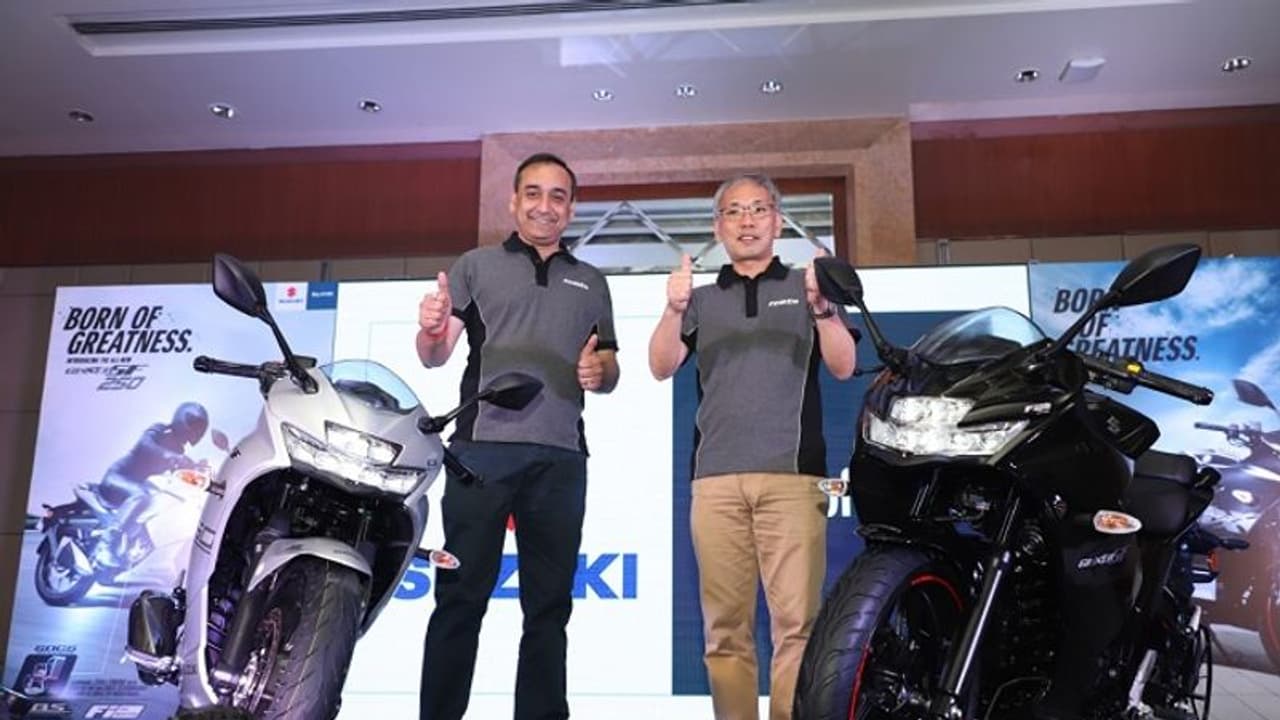 ಬೆಂಗಳೂರಲ್ಲಿ ಸುಜುಕಿ ಜಿಕ್ಸರ್ SF ಸ್ಪೋರ್ಟ್ಸ್ ಬೈಕ್ ಬಿಡುಗಡೆ!