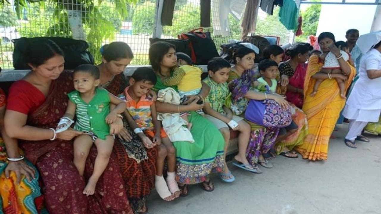 হঠাৎ হাওয়াবদল, রাজ্য জুড়ে আন্ত্রিক, যাদবপুরে জন্ডিস হঠাৎ হাওয়াবদল, রাজ্য জুড়ে আন্ত্রিক, যাদবপুরে জন্ডিস