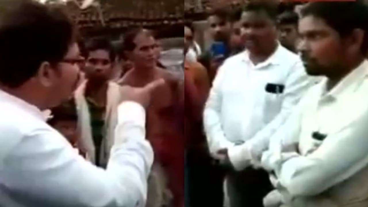 മോശം റോഡ്: എഞ്ചിനീയറെ കൊണ്ട് ഏത്തം ഇടിയിപ്പിച്ച് ആർജെഡി എംഎൽഎ വീഡിയോ വൈറൽ മോശം റോഡ്: എഞ്ചിനീയറെ കൊണ്ട് ഏത്തം ഇടിയിപ്പിച്ച് ആർജെഡി എംഎൽഎ വീഡിയോ വൈറൽ