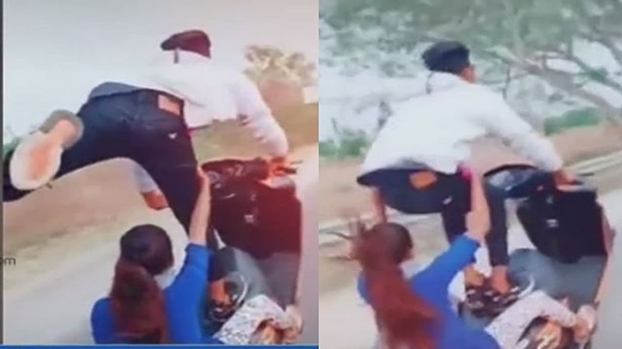 கிருஷ்ணகிரியில் பைக் சாகசத்தில் ஈடுபட்ட இருவர் உயிரிழப்பு; ஒருவர் கவலைக்கிடம் கிருஷ்ணகிரியில் பைக் சாகசத்தில் ஈடுபட்ட இருவர் உயிரிழப்பு; ஒருவர் கவலைக்கிடம்