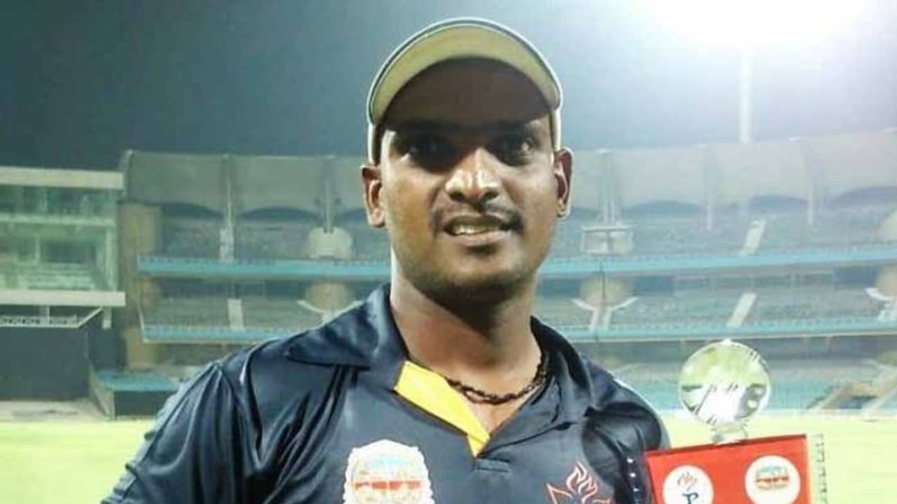 ముంబైలో విషాదం: క్రికెటర్ దారుణహత్య ముంబైలో విషాదం: క్రికెటర్ దారుణహత్య