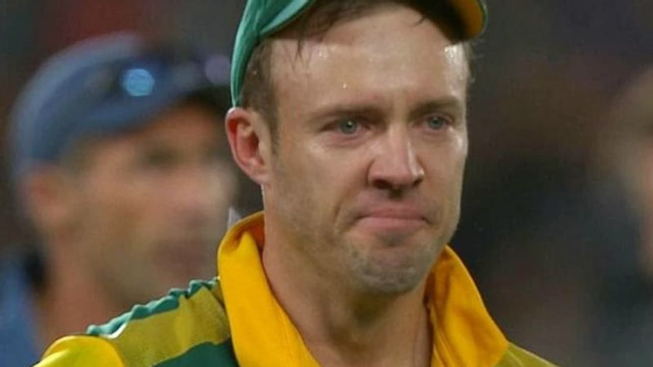 నేను ప్రపంచ కప్ ఆడతానంటే మా క్రికెట్ బోర్ట్ వద్దంటోంది: డివిలియర్స్