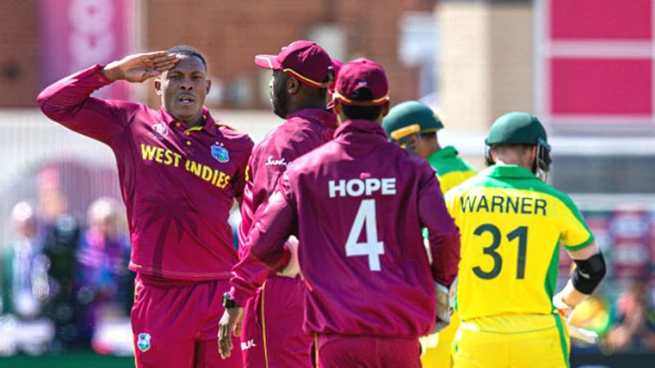 উইকেট নিয়েই স্যালুট করেন কটরেল, কেন এই অভিনব উদযাপন, জানেন