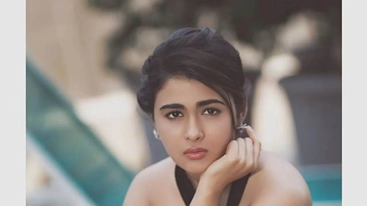 রণবীরের বিপরীতে অভিনয়ের অভিজ্ঞতা কেমন, জানালেন শালিনী রণবীরের বিপরীতে অভিনয়ের অভিজ্ঞতা কেমন, জানালেন শালিনী