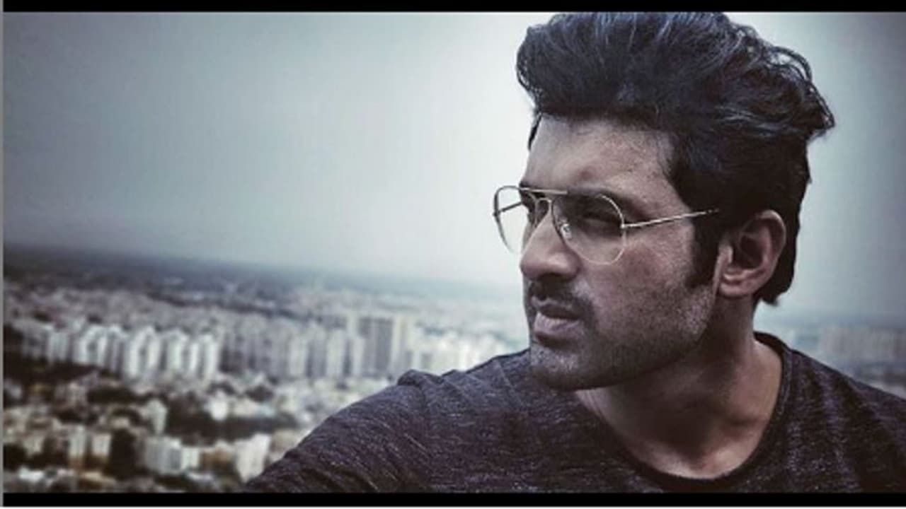 জিৎ বনাম দেব ভক্তদের মারামারি, শান্তির বার্তা অঙ্কুশের জিৎ বনাম দেব ভক্তদের মারামারি, শান্তির বার্তা অঙ্কুশের