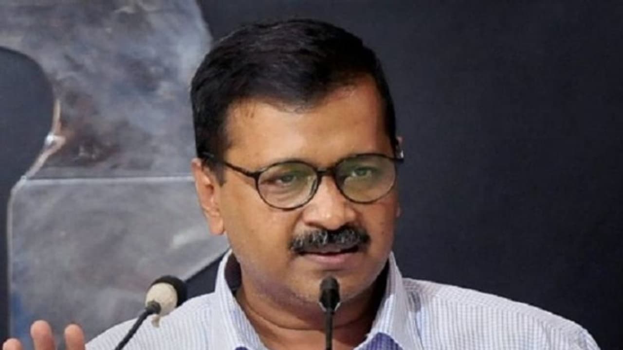 200 യൂണിറ്റില്‍ താഴെ വൈദ്യുതി ഉപയോഗിക്കുന്നവര്‍ ഇനി പണം നല്‍കേണ്ട; വമ്പന്‍ പ്രഖ്യാപനവുമായി അരവിന്ദ് കെജ്രിവാള്‍