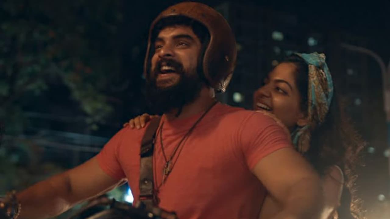 പ്രണയാര്ദ്രരായി ടൊവിനോയും അഹാനയും; രസിപ്പിച്ച് ലൂക്കയുടെ സോംഗ് ടീസര് പ്രണയാര്ദ്രരായി ടൊവിനോയും അഹാനയും; രസിപ്പിച്ച് ലൂക്കയുടെ സോംഗ് ടീസര്