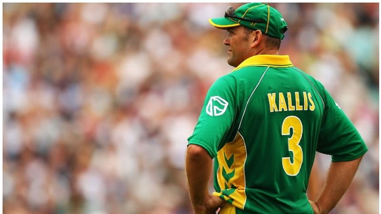 എക്കാലത്തെയും മികച്ച കളിക്കാരനെയും ക്യാപ്റ്റനെയും ബൗളറെയും സ്പിന്നറെയും തെരഞ്ഞെടുത്ത് ദക്ഷിണാഫ്രിക്കന് താരം എക്കാലത്തെയും മികച്ച കളിക്കാരനെയും ക്യാപ്റ്റനെയും ബൗളറെയും സ്പിന്നറെയും തെരഞ്ഞെടുത്ത് ദക്ഷിണാഫ്രിക്കന് താരം