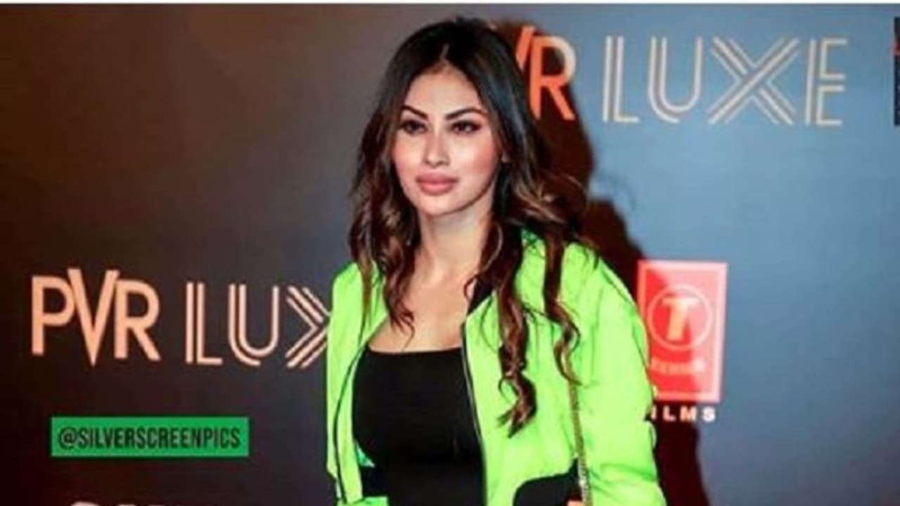 ಸರ್ಜರಿ ಮಾಡಿಸಿಕೊಂಡ ಕೆಜಿಎಫ್ ನಟಿ; ಹೊಸ ಲುಕ್ ಸಿಕ್ಕಾಪಟ್ಟೆ ವೈರಲ್! ಸರ್ಜರಿ ಮಾಡಿಸಿಕೊಂಡ ಕೆಜಿಎಫ್ ನಟಿ; ಹೊಸ ಲುಕ್ ಸಿಕ್ಕಾಪಟ್ಟೆ ವೈರಲ್!