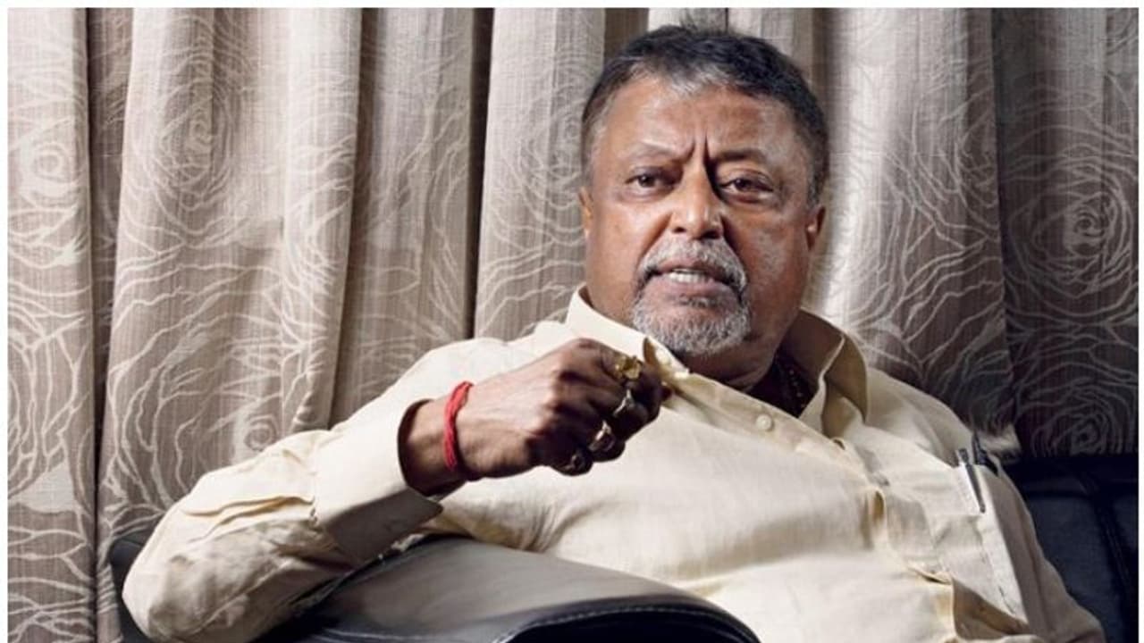 বড়বাজার মামলায় মুকুলকে তলব, জেরা করতে চায় কলকাতা পুলিশ বড়বাজার মামলায় মুকুলকে তলব, জেরা করতে চায় কলকাতা পুলিশ