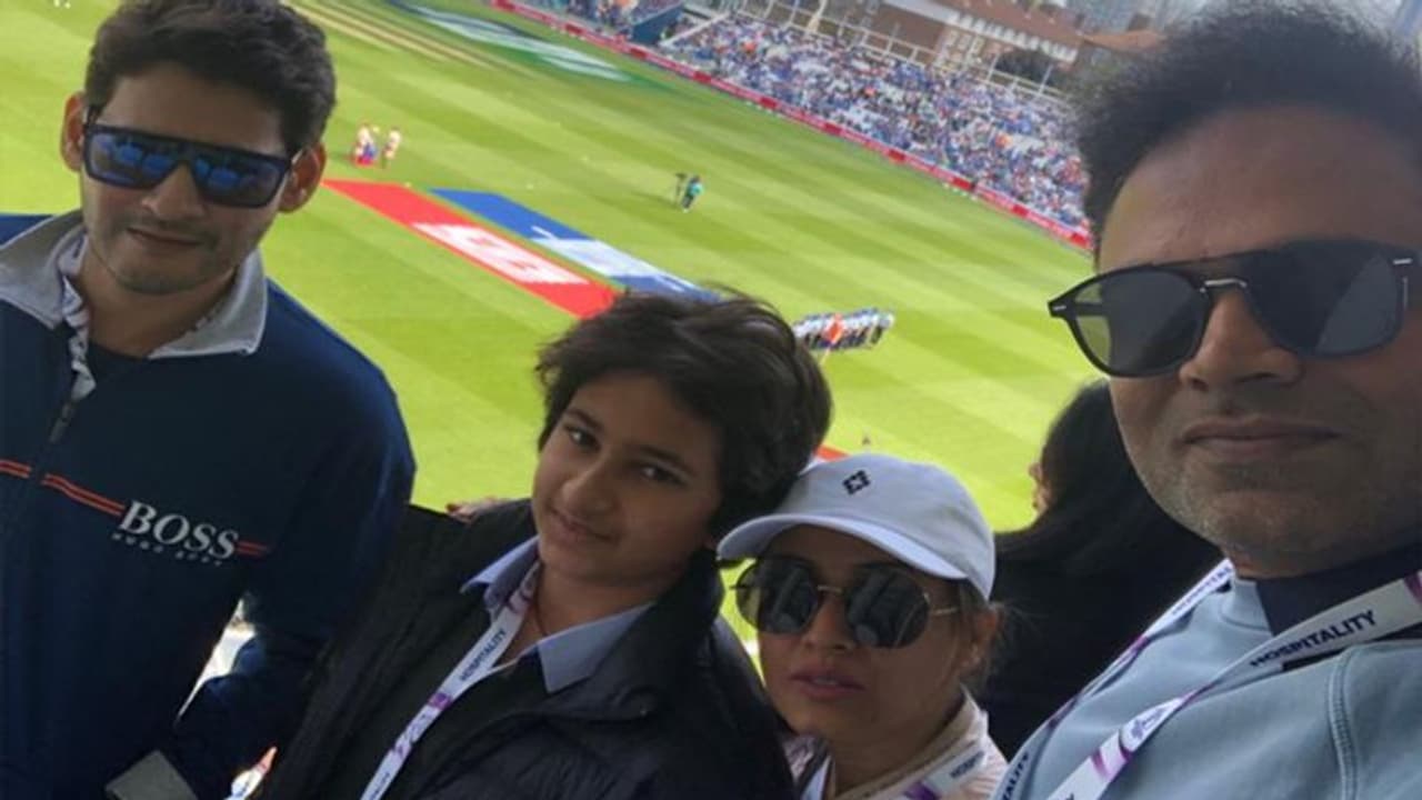 వరల్డ్ కప్ మ్యాచ్ లో మెరిసిన మహేష్ వరల్డ్ కప్ మ్యాచ్ లో మెరిసిన మహేష్