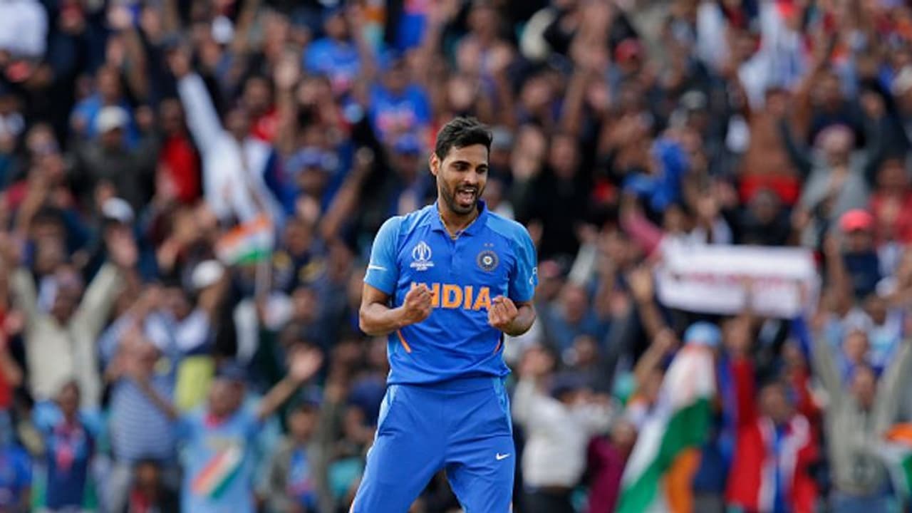 ‘అక్తరా తొక్కా.. ఉమ్రాన్ మాలిక్ కూడా దిగదుడుపే..’ ఫాస్టెస్ట్ బాల్ వేసిన భువీ.. 