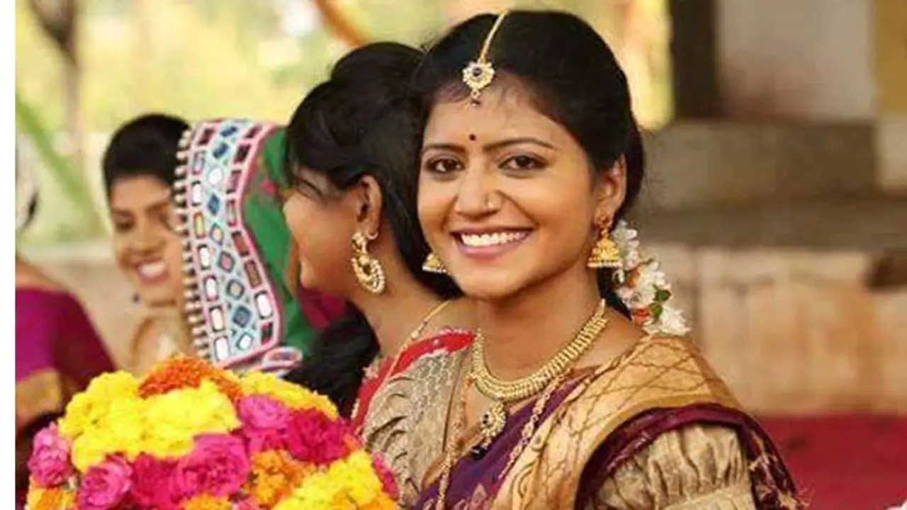 తీన్మార్ సావిత్రి రాజీనామా.. బిగ్ బాస్ కు వెళ్లక ముందే వివాదం ? తీన్మార్ సావిత్రి రాజీనామా.. బిగ్ బాస్ కు వెళ్లక ముందే వివాదం ?