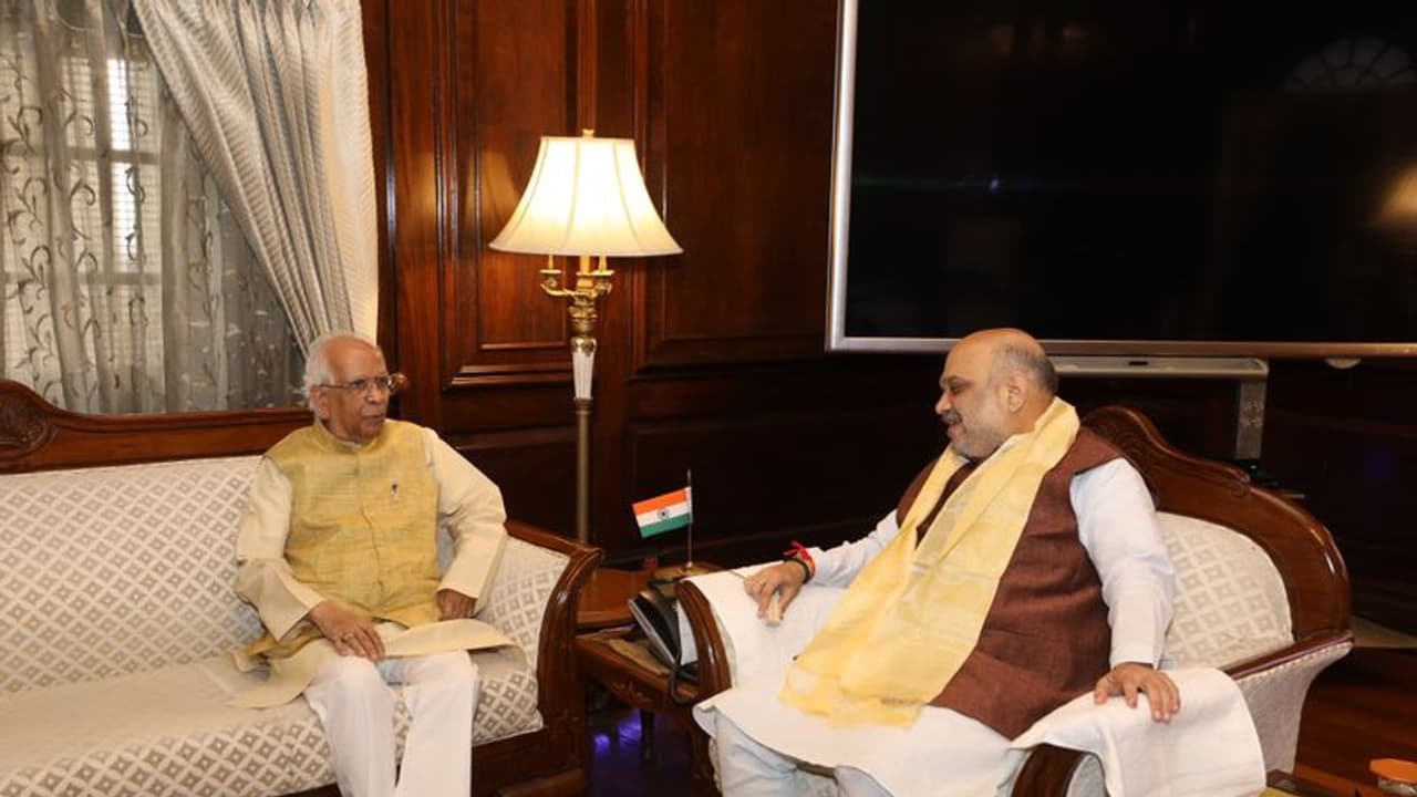 সন্দেশখালি নিয়ে মাথা ঘামাচ্ছেন অজিত ডোভালও, বৈঠক অমিত শাহর সঙ্গে সন্দেশখালি নিয়ে মাথা ঘামাচ্ছেন অজিত ডোভালও, বৈঠক অমিত শাহর সঙ্গে